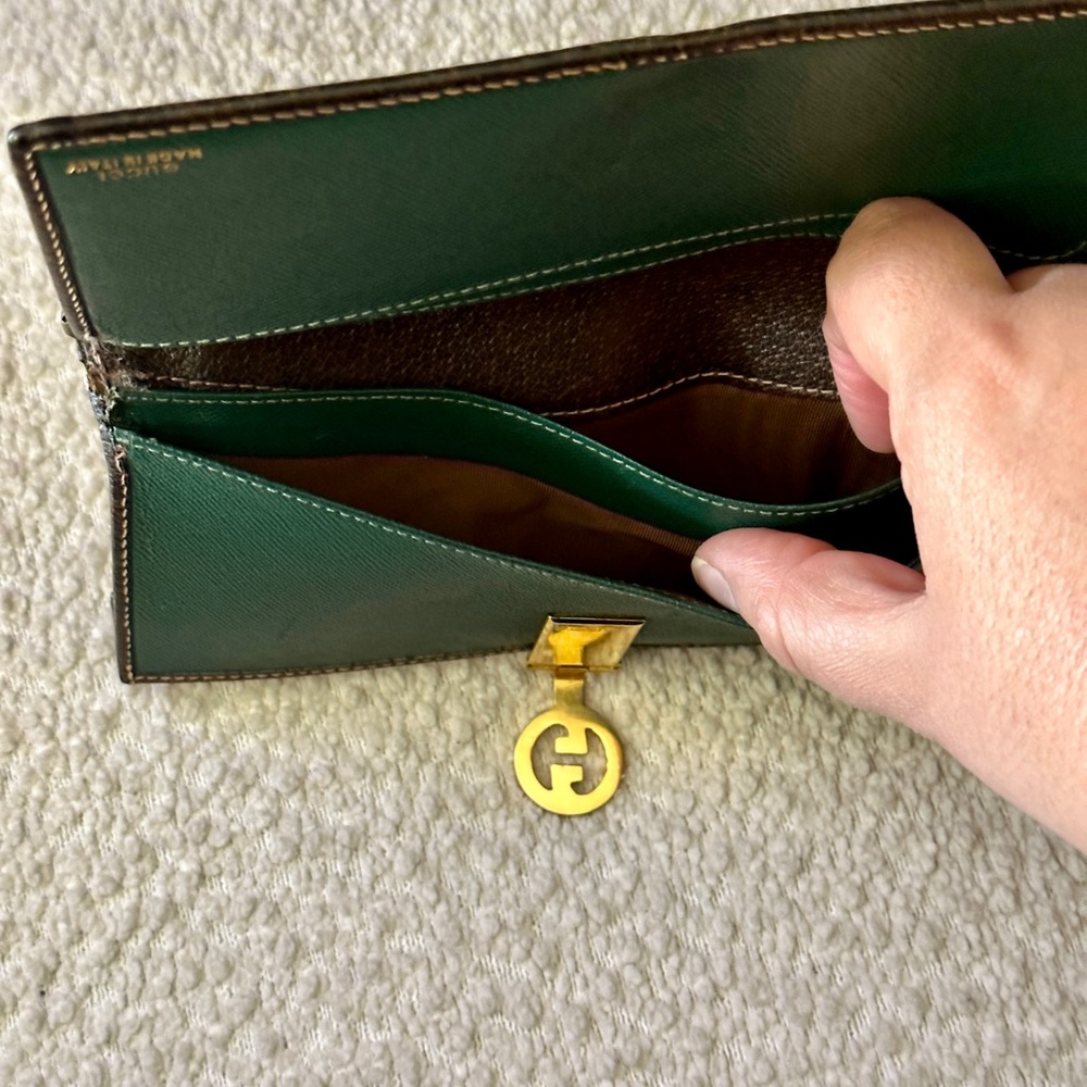 Vintage Gucci 🔥 coated exterior interlocking GG continental Wallet - Picture 7 of 9